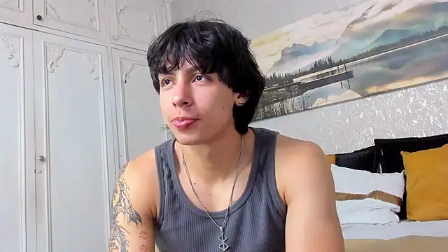 Tyler_durten's cam snapshot