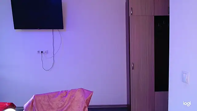 freyyamore1's cam snapshot