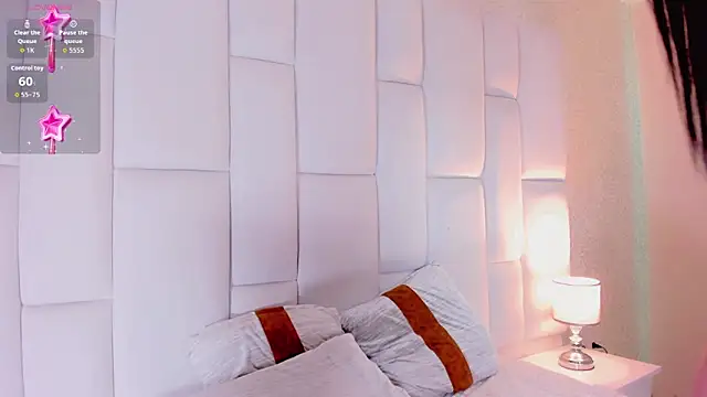 andrea_alvarz's cam snapshot