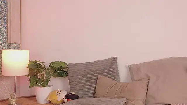 Maya_house's cam snapshot