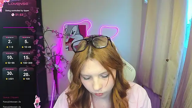 EmberVexen's cam snapshot