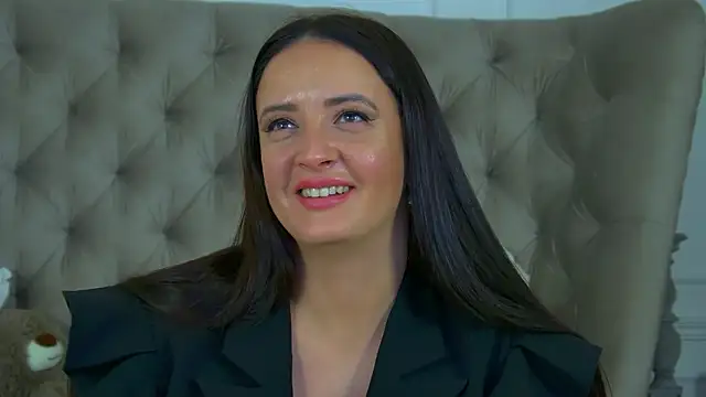 ElinaBellucci's cam snapshot