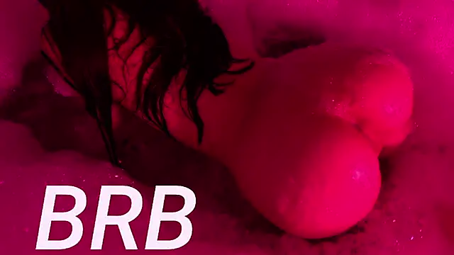 Sea_Siren's cam snapshot