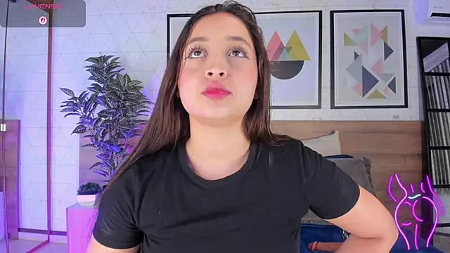 MiaKay1 live sex cam