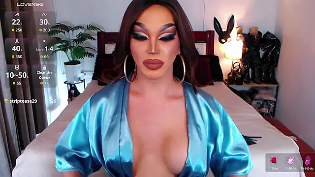 xQueenElektrax live sex cam