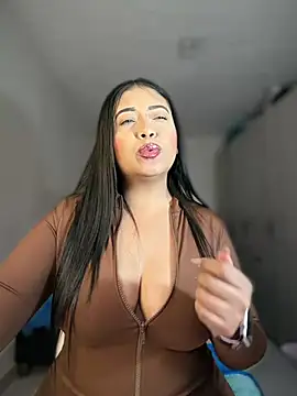 cami_ortiz__ live sex cam