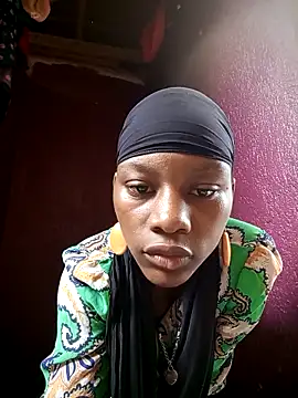 Petite_li live sex cam