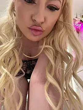 AlexissLuna's cam snapshot