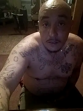 Dick4yourholes live sex cam