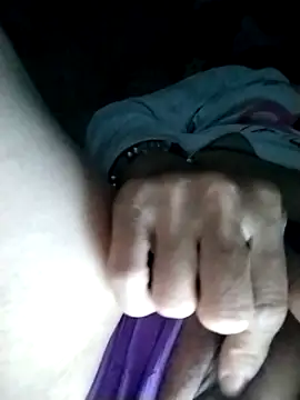 Minety473 live sex cam