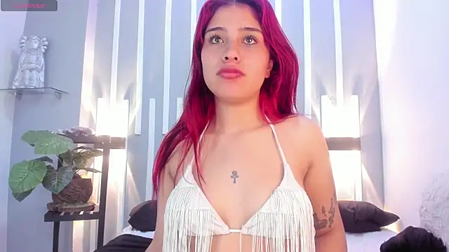 Nikki_and_Mayk's cam snapshot