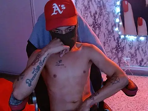 Piter_Strauss's cam snapshot