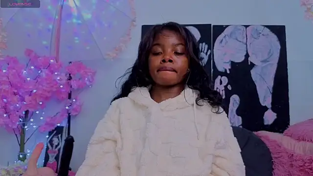 KilyetVera3x's cam snapshot