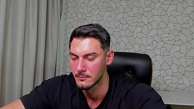 ClintMasters live sex cam