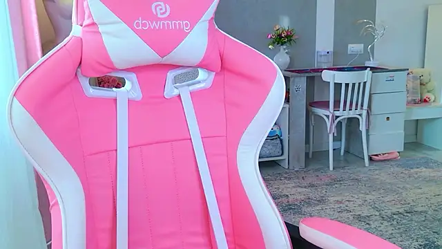 popjenny's cam snapshot