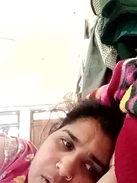 baghuy_sexe's cam snapshot