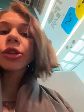 RosieSecret live sex cam