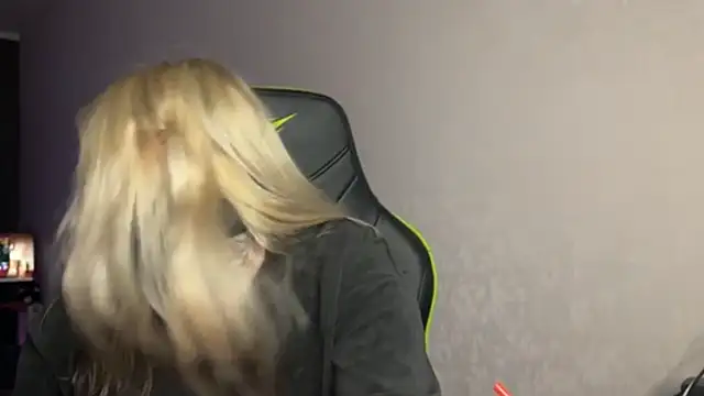 UnaXyling's cam snapshot