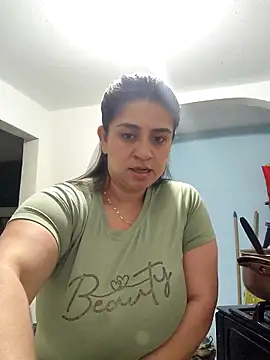 Melinda_bob's cam snapshot