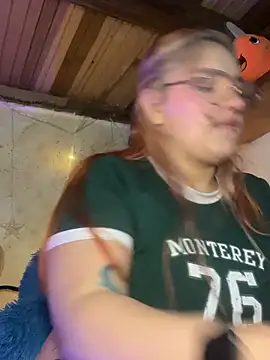 Sophia_Weest99's cam snapshot