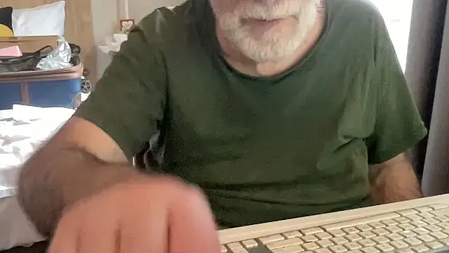 coach-karl live sex cam