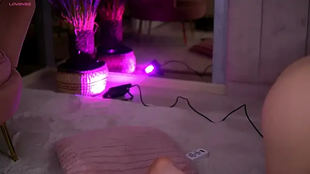 Emily_Voss's cam snapshot