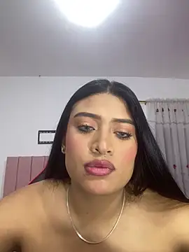 GabrielaZuluaga live sex cam
