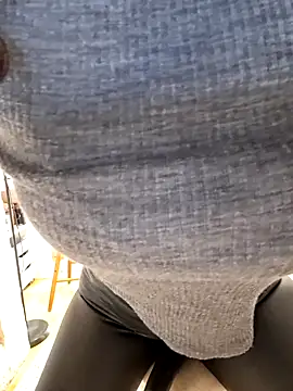 Dayana2022 live sex cam