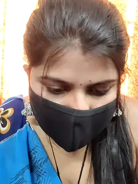 Hotty-simran's cam snapshot