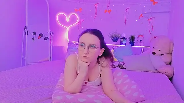 SunshineBlaze's cam snapshot