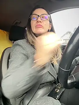 HotXMom_ live sex cam