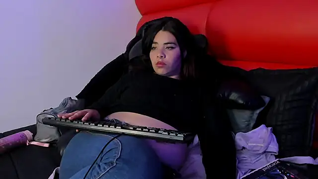 liany_taylor's cam snapshot