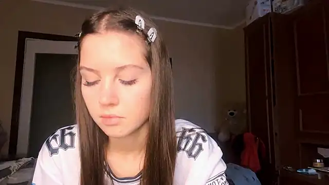 VelvetMax's cam snapshot