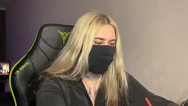 UnaXyling's cam snapshot