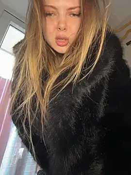 SinCityDoll live sex cam