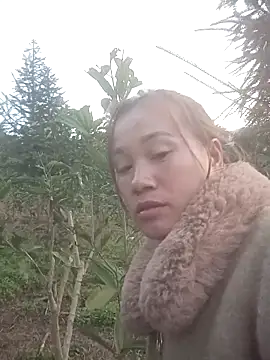 cutebobi's cam snapshot