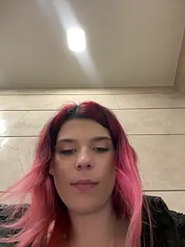 RiriRoseey live sex cam