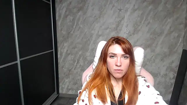 Reginasmilee's cam snapshot