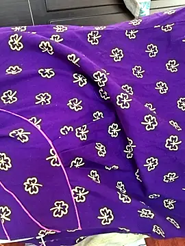 Honey_rosetamil's cam snapshot