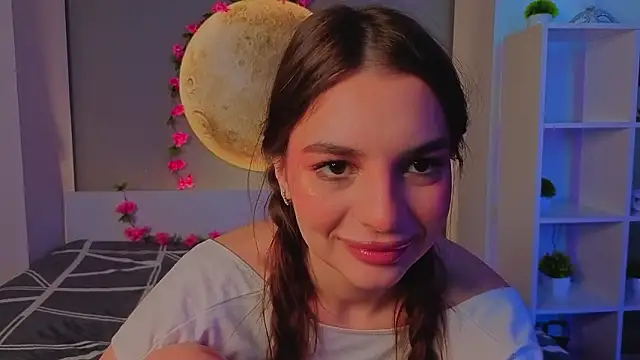 LauraHansil's cam snapshot