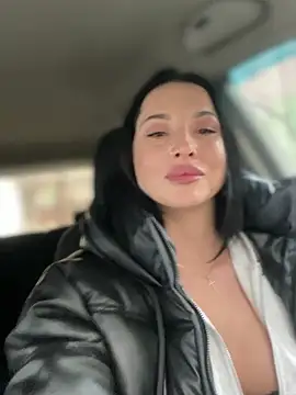 Roxana-Sexy live sex cam