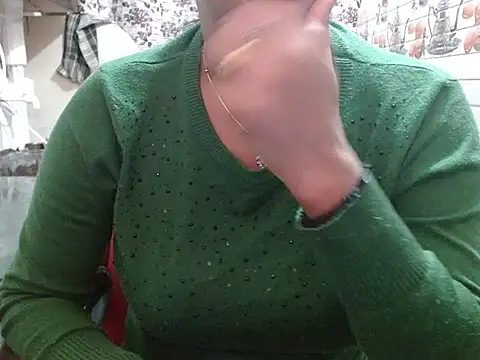 LovingPihu live sex cam