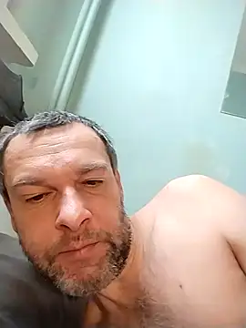 Andrzej-M live sex cam