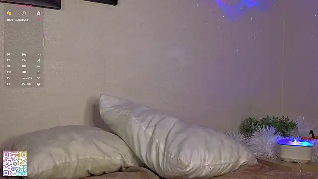 DavinaParady's cam snapshot