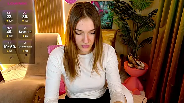 CarolainGilbert's cam snapshot