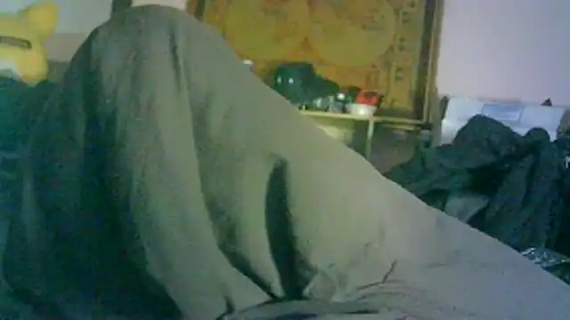 ON3YOULLN3VER_FIR3's cam snapshot