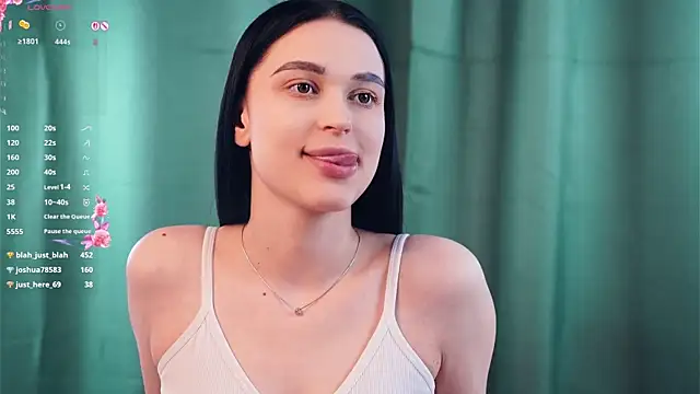 ZofiaSoshnik's cam snapshot