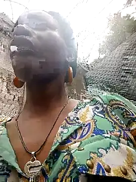 Petite_li's cam snapshot