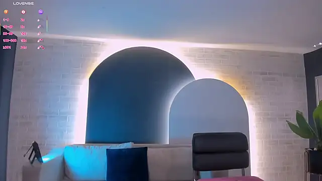 TaraLawrence's cam snapshot