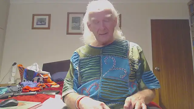 WaverlyKernow live sex cam